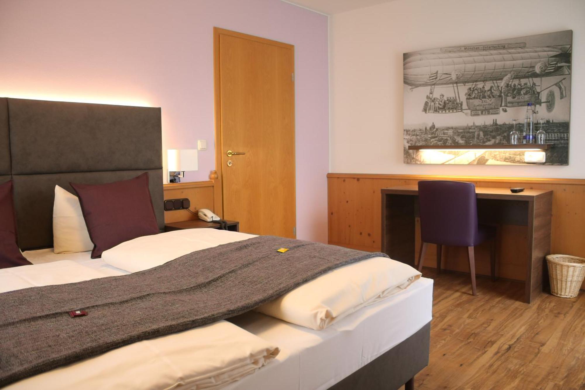 Boutique Hotel Beckenlehner Unterhaching Exterior photo
